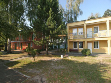 noclegi domki drewniane murowane pokoje nad morzem blisko play wypoczynek orodek wypoczynkowy SYRENKA Polska Batyk